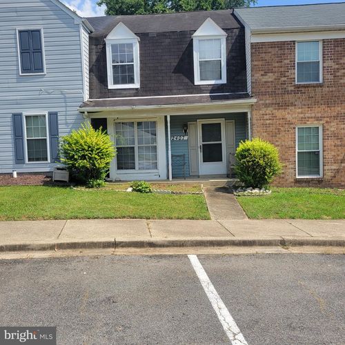 2407 E Rosecroft Village Cir, OXON HILL, MD, 20745-3647 | Card Image