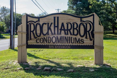 83-515 Basswood Ave, Nashville, TN, 37209-1687 | Card Image