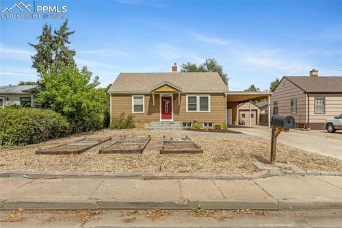 1367 Greenwood Ave, Canon City, CO, 81212-3555 | Card Image