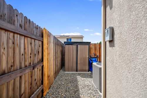 2196 Woodlet St, Marysville, CA, 95901-8385 | Card Image