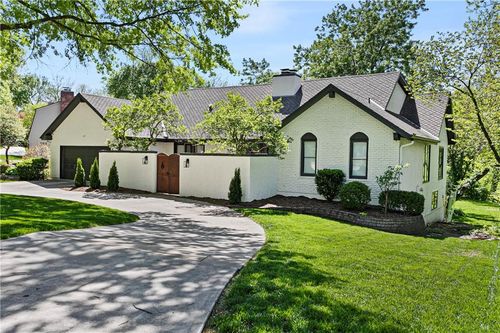 12600 Overbrook Rd, Leawood, KS, 66209-1459 | Card Image