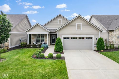 2246 Heather Glen Way, Franklin, IN, 46131-3624 | Card Image