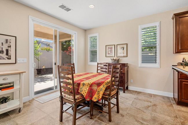 2476 Chimney Point Ln, House other with 2 bedrooms, 2 bathrooms and null parking in Manteca CA | Image 21