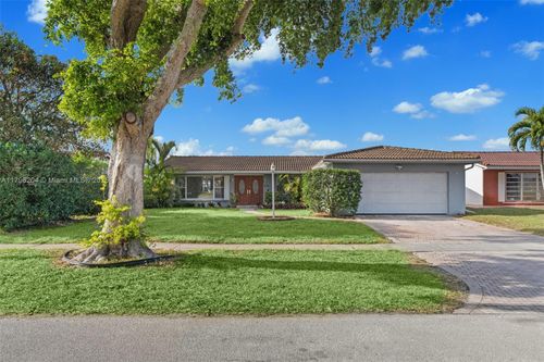 4715 Roosevelt St, Hollywood, FL, 33021-4139 | Card Image