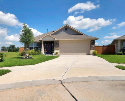 14005 Seneca Lake Dr, Texas City, TX, 77568-2154 | Card Image