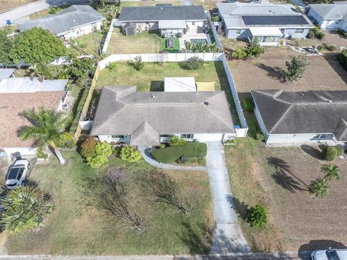 1903 42nd Way N, St Petersburg, FL, 33713-4748 | Card Image