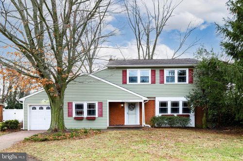 77 White Clay Cres, NEWARK, DE, 19711-4844 | Card Image