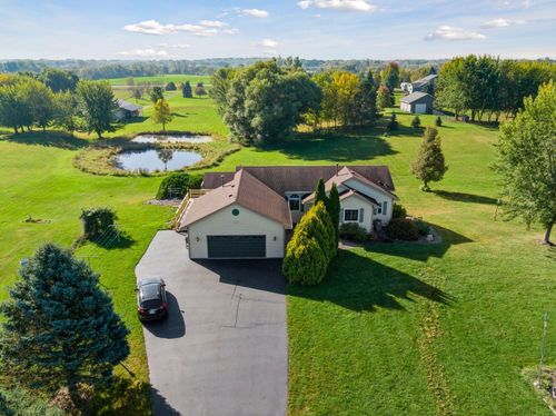 7720 Old Viking Blvd Nw, Nowthen, MN, 55303-9710 | Card Image