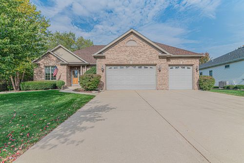 236 Schmidt Drive, Hampshire, IL, 60140 | Card Image