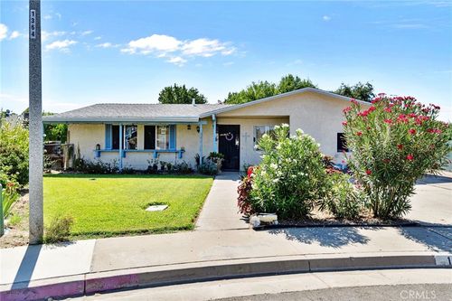 1448 Grayson Cir, Firebaugh, CA, 93622-2529 | Card Image