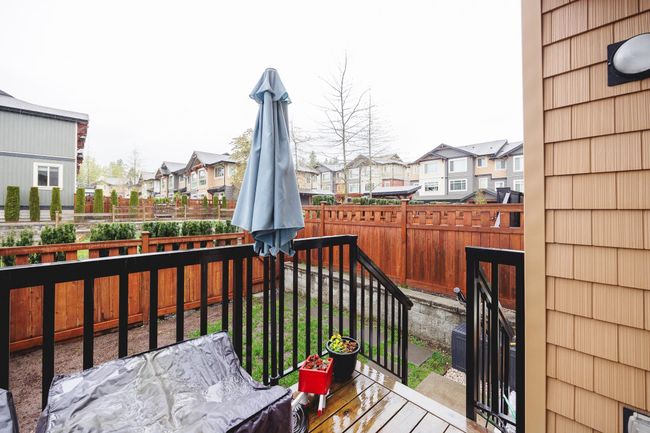 30 - 11305 240 Street, Townhouse with 3 bedrooms, 2 bathrooms and 2 parking in Maple Ridge BC | Image 34