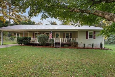 52 Jennifer Lane, House other with 3 bedrooms, 2 bathrooms and 2 parking in Carrollton GA | Image 1