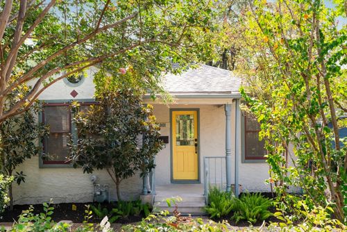 4801 Red River St, Austin, TX, 78751-3330 | Card Image