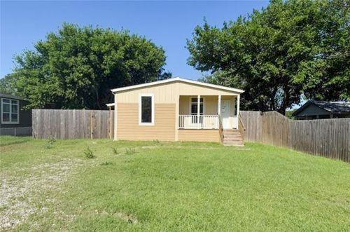 1717 Gale Dr, Azle, TX, 76020-4708 | Card Image
