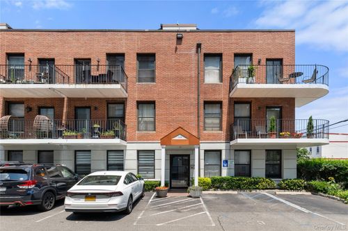 1b-7608 69th Pl, Glendale, NY, 11385-7138 | Card Image