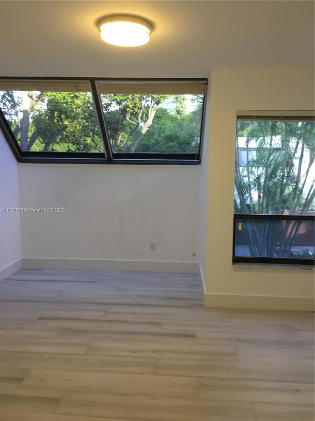 APT-8 - 2180 Brickell Ave, Townhouse with 2 bedrooms, 2 bathrooms and null parking in Miami FL | Image 10
