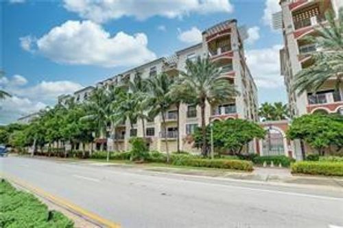 427-2409 N Ocean Blvd, Fort Lauderdale, FL, 33305-1956 | Card Image