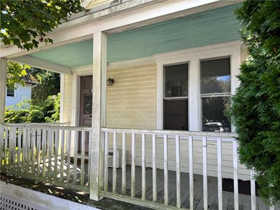 15 Greene Street, House other with 1 bedrooms, 1 bathrooms and null parking in Warren RI | Image 2