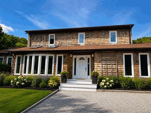 13 Buttercup Ln, Westhampton, NY, 11977-1406 | Card Image