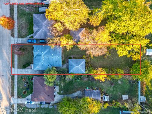 275 Council Ave, Clawson, MI, 48017-1175 | Card Image