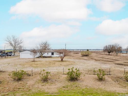 1814 Broadhead Rd, Waxahachie, TX, 75165-2146 | Card Image