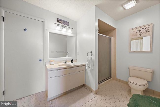 APT-8S - 420 8 Th St, Townhouse with 4 bedrooms, 2 bathrooms and null parking in BEACH HAVEN NJ | Image 44
