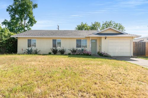 6353 La Cienega Dr, North Highlands, CA, 95660-4133 | Card Image