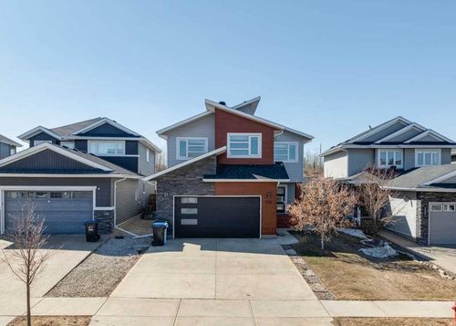 218 Prospect Dr, Fort Mcmurray, AB, T9K0W7 | Card Image