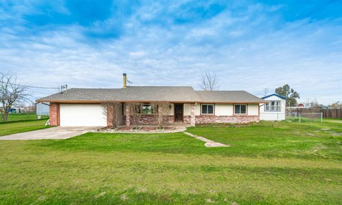 10480 Lowell St, Elverta, CA, 95626-9414 | Card Image