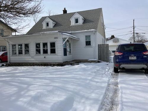 5851 S 13th Street, Milwaukee, WI, 53221 | Card Image