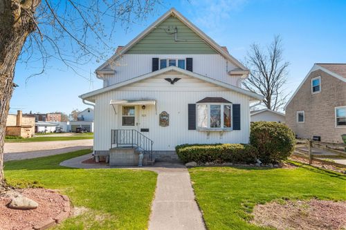 517 Menasha St, Reedsville, WI, 54230-9362 | Card Image