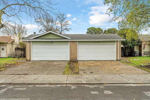 7126 Kelley Dr, Stockton, CA, 95207-1115 | Card Image