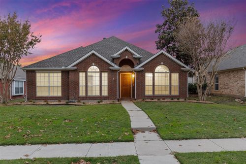 10522 Brandenberg Dr, Frisco, TX, 75035-2956 | Card Image