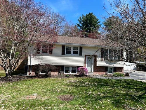 31 Harjean Rd, Billerica, MA, 01821-2243 | Card Image
