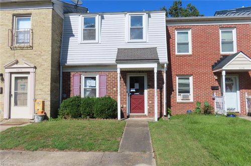 5210 Clover Hill Dr, Portsmouth, VA, 23703-4128 | Card Image