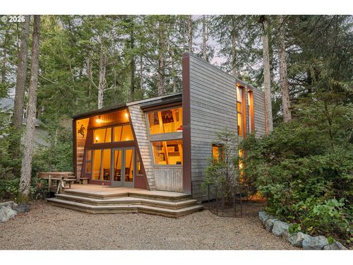 275 Ocean Ave, Manzanita, OR, 97130-9155 | Card Image