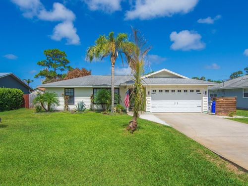 160 9th Ct, Vero Beach, FL, 32962-2809 | Card Image