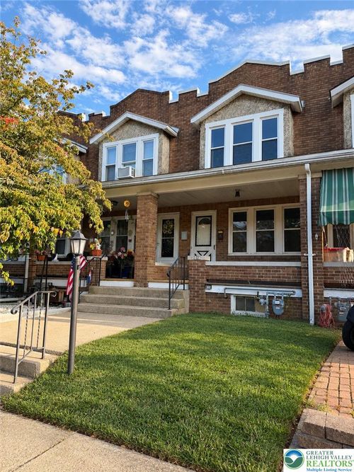 2014 W Green St, Allentown, PA, 18104-4028 | Card Image