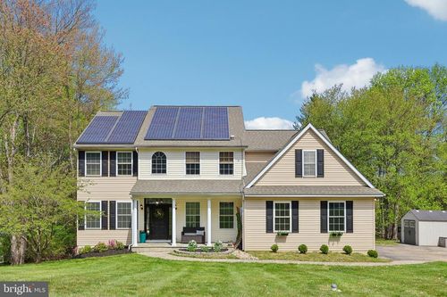 5025 Deer Dr, Downingtown, PA, 19335-5510 | Card Image