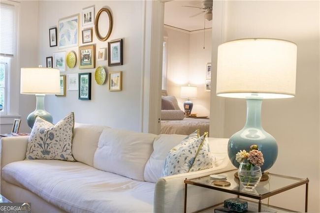 B - 1001 Amsterdam Ave Ne, Home with 2 bedrooms, 1 bathrooms and null parking in Atlanta GA | Image 6