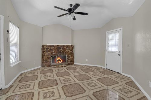 5313 Gayla Ln, Baytown, TX, 77521-1852 | Card Image