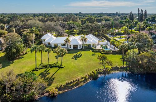 39 Country Rd S, Village Of Golf, FL, 33436-5615 | Card Image