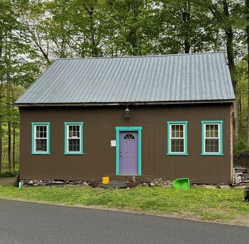 5 Bow St, Plainfield, MA, 01070-9714 | Card Image