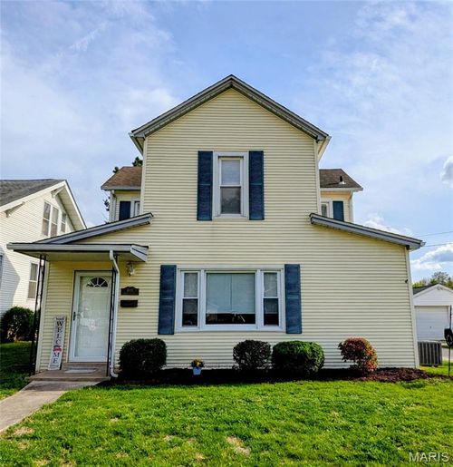 1008 W Main St, Collinsville, IL, 62234-3029 | Card Image