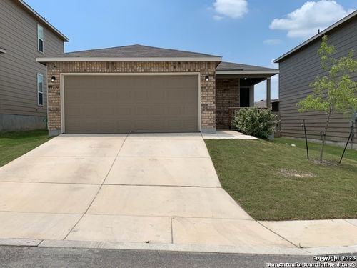 11730 Silver Fld, San Antonio, TX, 78254-4647 | Card Image