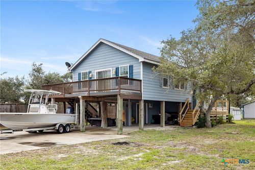 118 S Walker, Aransas Pass, TX, 78336-6637 | Card Image