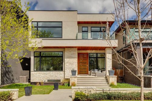 1624 Broadview Rd Nw, Calgary, AB, T2N3H1 | Card Image