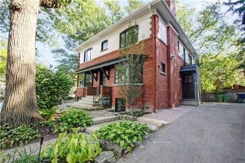 upper-128 Hudson Dr, Toronto, ON, M4T2K5 | Card Image