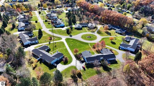 7085 Cherrywood Ct, Traverse City, MI, 49686-1812 | Card Image