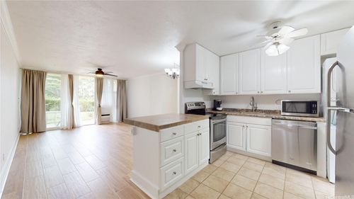 b107-95-2052 Waikalani Pl, Mililani, HI, 96789-5116 | Card Image